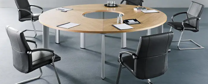 Konferenztische - von fest installiert - auf klappbar auf Rollen