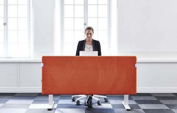 flexible schallabsorbierende akustikwand fuer boden tische