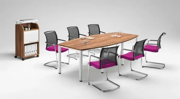 Bootsform Konferenztisch mit Rundrohrgestell - 4 m