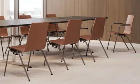 beWise Konferenzst&uuml;hle von Nowy Styl