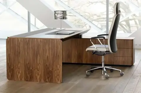 eRange Chefzimmer Schreibtisch – elegante Büroeinrichtung