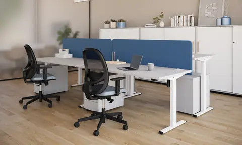 eComo Schreibtisch im Büro
