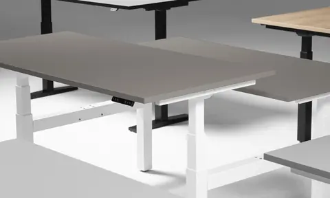 eUP Schreibtisch Detail – Handschalter und Tischplatten