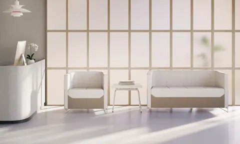 Granite Sofa und Sessel im Empfangsbereich