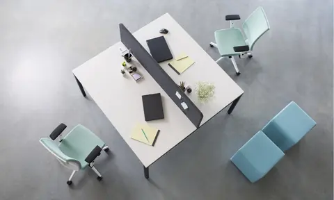 Navigo Drehstuhl mit Workbenches Büro