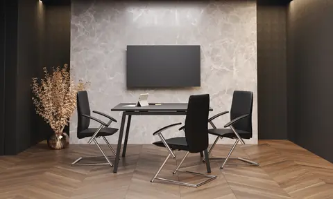 Tiger UP Besucherstuhl im Besprechungszimmer