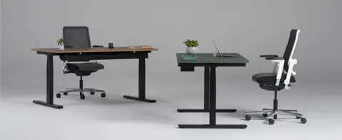 Xio 2.0 elektrisch h&ouml;henverstellbare Schreibtische von Nowy Styl